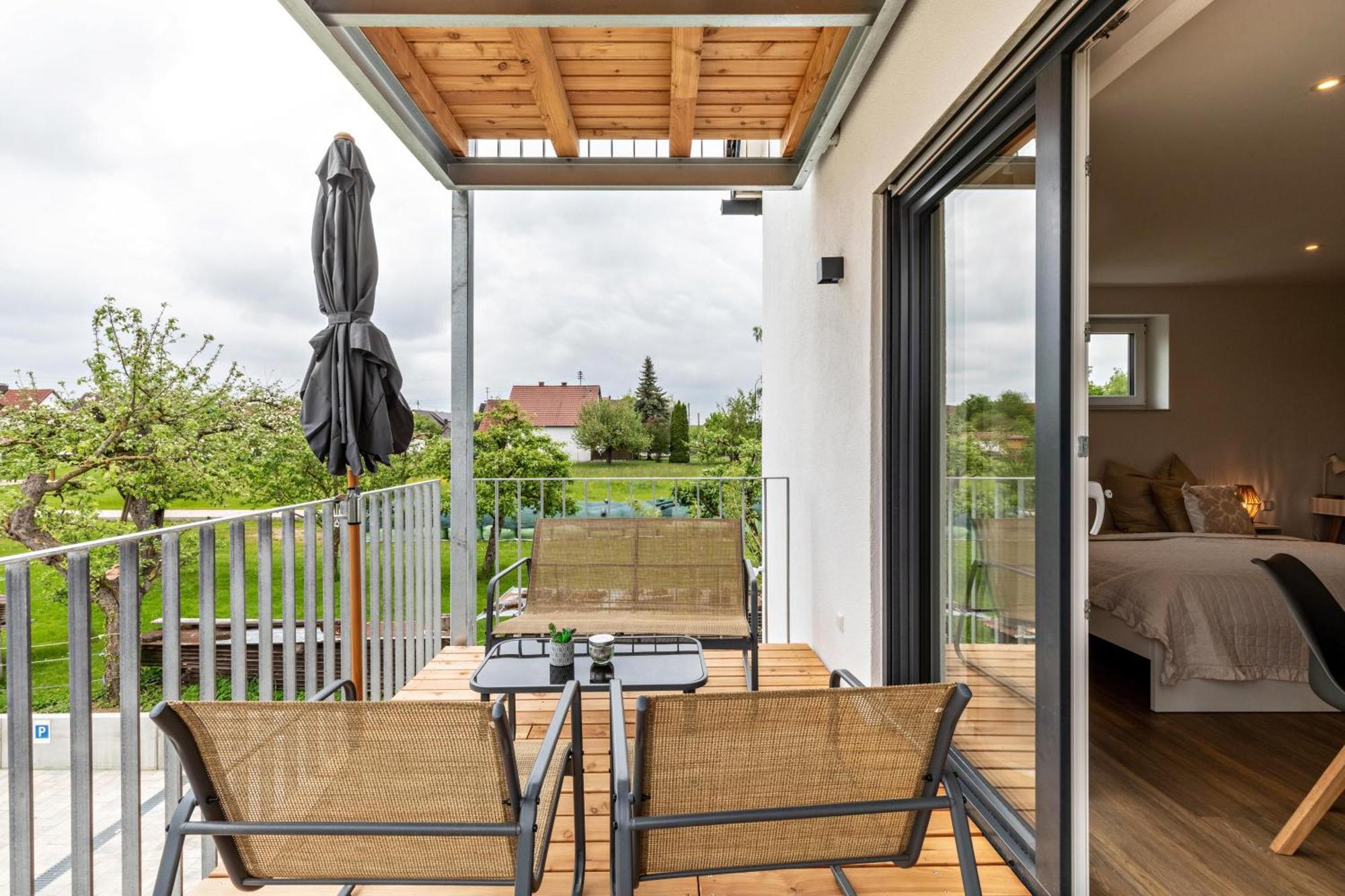 Studio 4 Parkside Apartments Günzburg Екстериор снимка