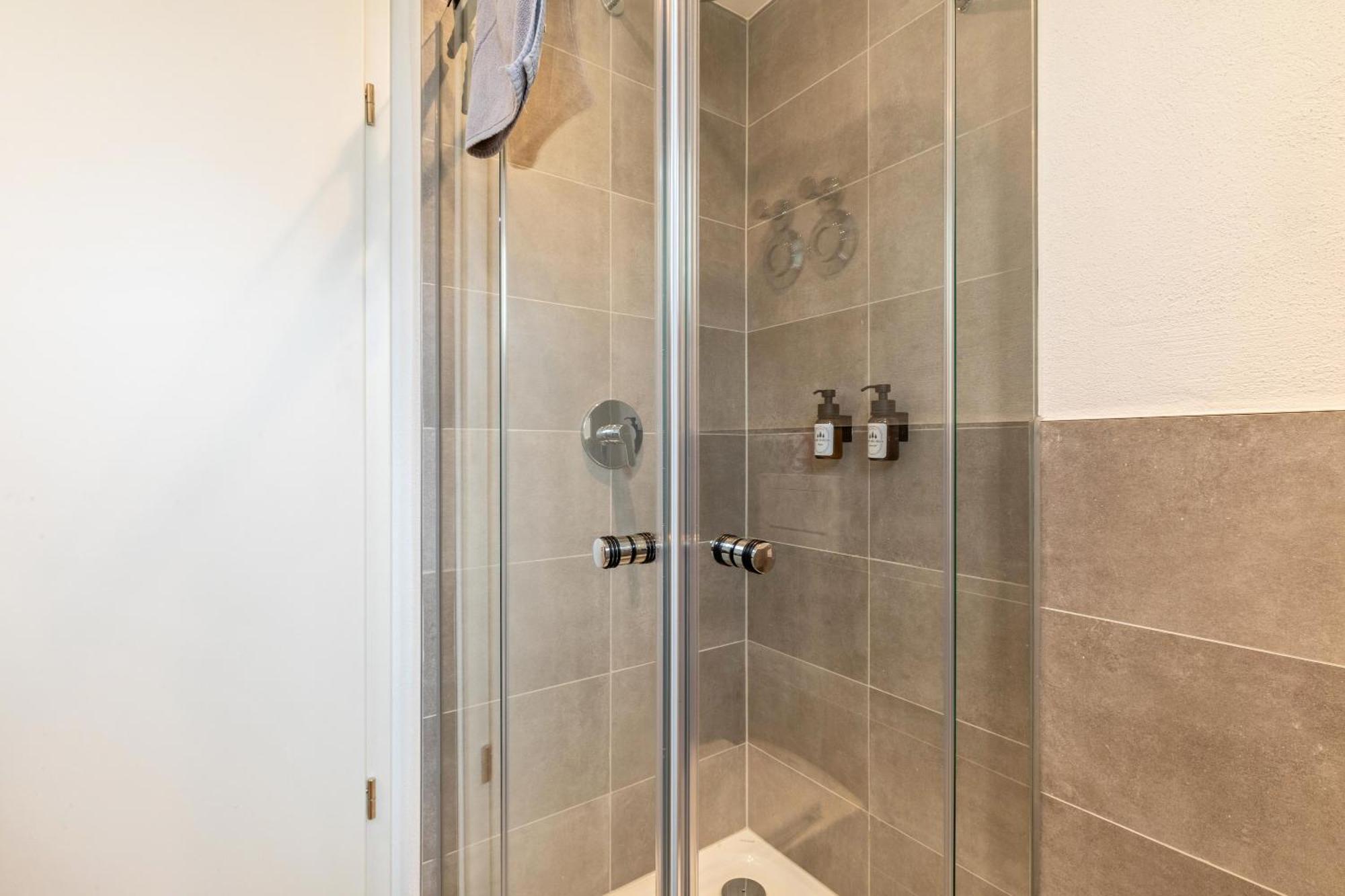 Studio 4 Parkside Apartments Günzburg Екстериор снимка